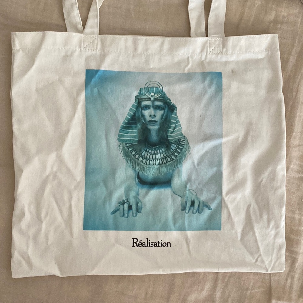 Realisation par David Bowie tote bag